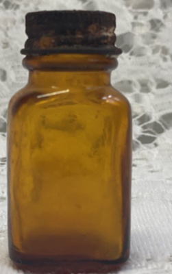 Small Brown Medicine Bottle; 2022.0263 | eHive