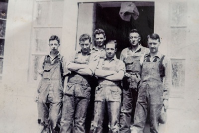 Photograph, carpentry squad at Leanchoil Hospital ; 1938; LT.2022.4.4