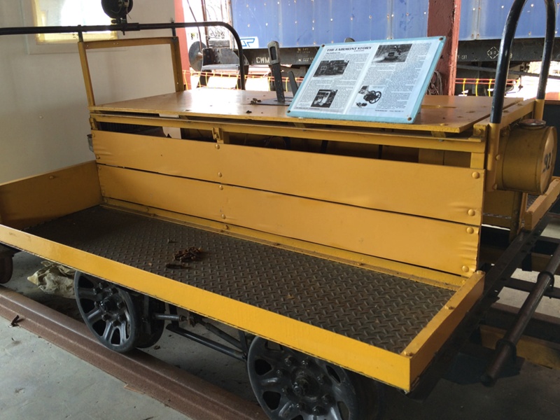 Fairmont Trolley, Motorised (Rail Car) MT14; A0326 eHive