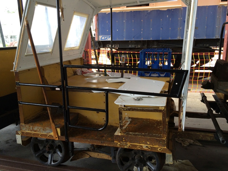 Fairmont Trolley, Motorised (Rail Car) MT15; A0327 eHive