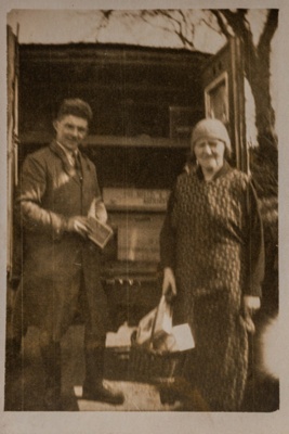 Photograph, unknown couple, Cabrach; 1950s; CT.2022.04.24