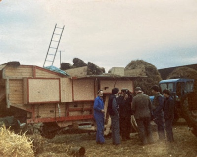 Photograph, threshing at Inverharroch; 1980s; CT.2023.01.08