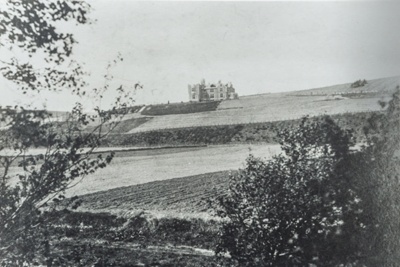 Photograph of Blairmore School, Glass; 1900; CT.2022.03.15