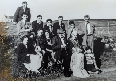 Photograph of the Stewart family, Rosebine, Cabrach.; 1920s; CT.2022.03.17