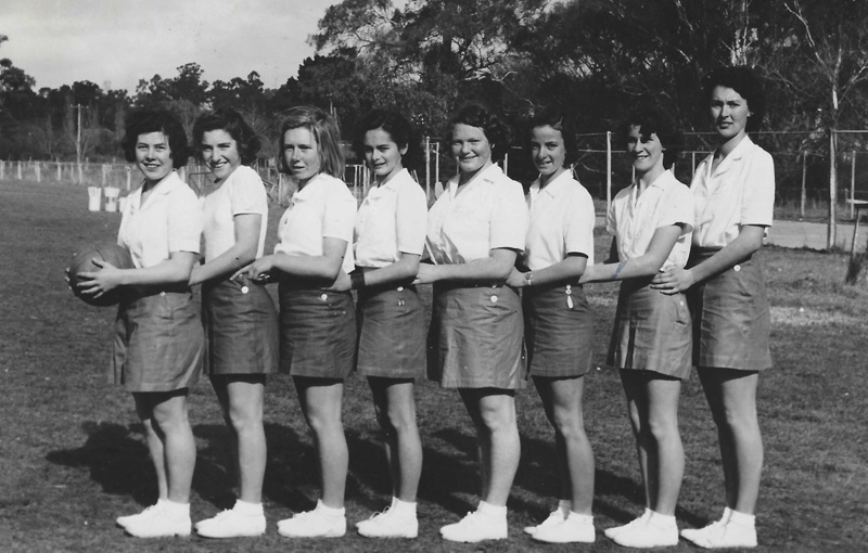 Basketball-Netball : ? Oakbank Area School ; c1950 | eHive