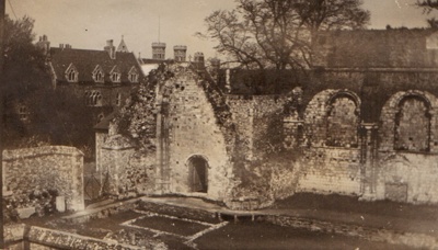 Kchl KCHL 1920s Abbots Lodge Ruins; 1920s; 13092 | eHive