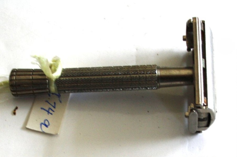 Safety Razor Measurements Razor, Safety; CM.I074a | eHive