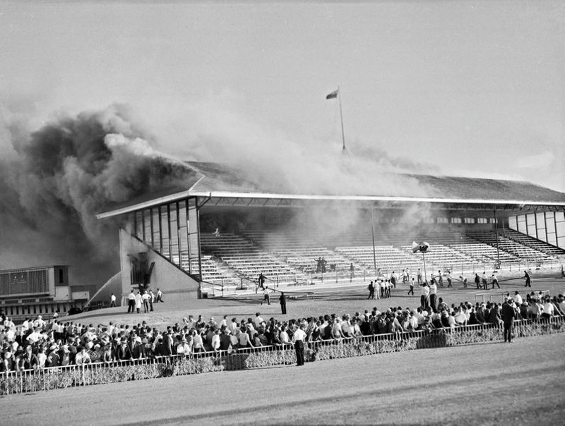 Fire. Grandstand, Addington Raceway, Trotting Grounds, Show Day 10th ...
