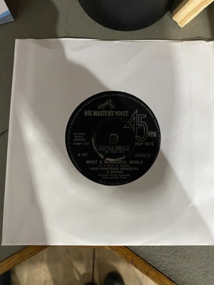 45rpm vinyl record What a Wonderful World, Louis Armstrong Orchestra ...