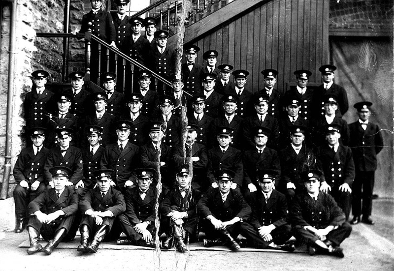 photograph-group-of-fire-station-personnel-at-rear-stairs-of-perth