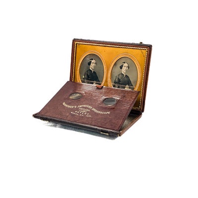 Foldable Stereoscope 'Mascher's Improved Stereoscope', Larger Version; Mascher, John Frederick; c. 1855; M-SH086