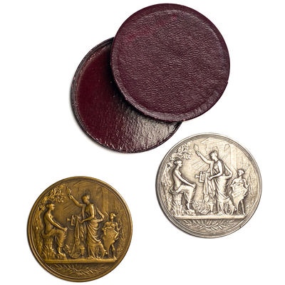 Medals Silver and Bronze 'Offert par le Vérascope Richard'; Richard, Jules; c. 1900; M-A012