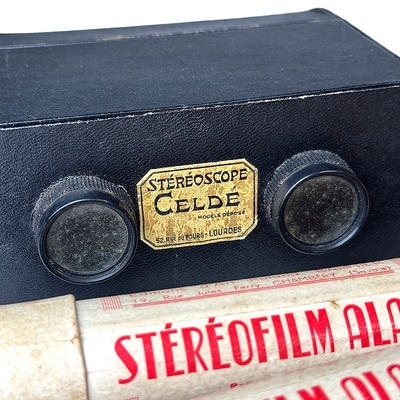 Stereoscope 'Celdé', with roll film set; Barnier, Roland; c. 1940; M-SH147