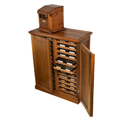 Storage cabinet for 2400 views, custom made for 'Taxiphote' trays; M-A008