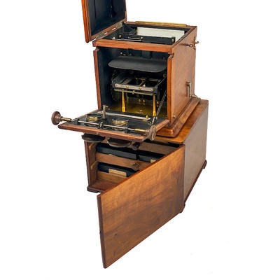 Tray-Stereoscope 'Le Taxiphote, modèle simplifié' with Storage Base; Richard, Jules; c. 1910; M-ST065