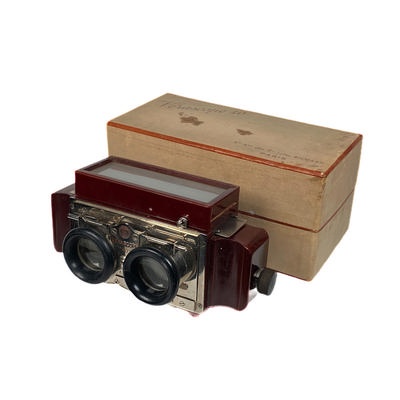 Rollfilm-Stereoscope 'Verascope F40', First Model, with Original Storage Box; Richard, Jules; c. 1940; M-SH084