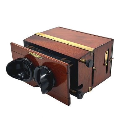 Stereoscope for short-sighted; Mattey; c. 1915; M-SH113