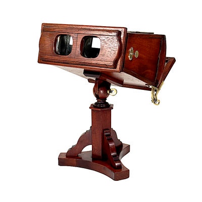 brewster, prism lenses on stand 03