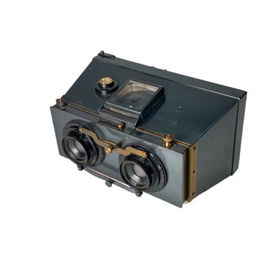 Stereo camera 'Vérascope' in original leather case; Richard, Jules; c. 1930; M-C002 Stereo camera 'Vérascope' in original leather case; Richard, Jules; c. 1930; M-C002