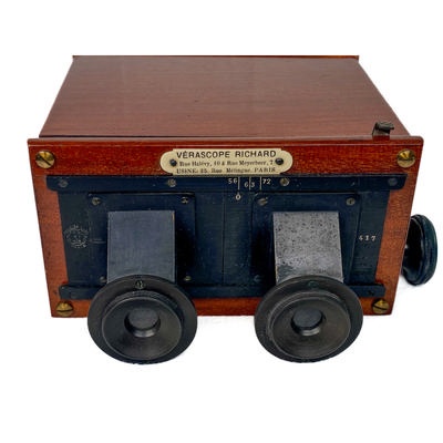 Prism Stereoscope 'Stéréoscope redresseur'; Richard, Jules; c. 1910; M-SH096