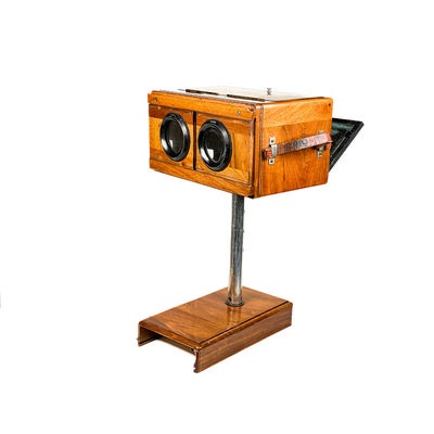 Cuboid Stereoscope with Stand; Lechner & Müller; c. 1910; M-ST027
