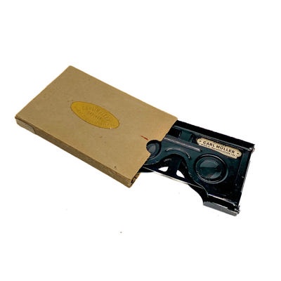 Foldable Stereoscope with original storage box; Müller, Carl; c. 1910; M-SH124