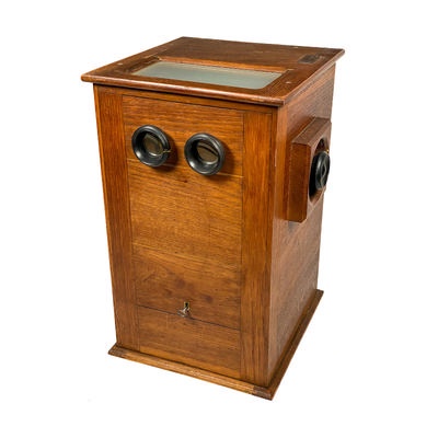 Coin operated Stereoscope, Oak; Mattey; c. 1910; M-ST048