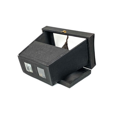 Foldable Stereoscope; Hanau, Eugène; c. 1900; M-SH023