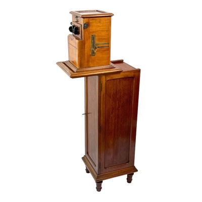 Tray-Stereoscope 'Metascope Spécial à foyer court' with Original Storage cabinet ; Mattey; c. 1926; M-SF010