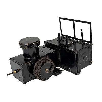 Stereo camera 'Le Stéréo-Panoramique Leroy' with rare Projection Unit and Autochrome Filters; Leroy, Lucien; c. 1920; M-C003