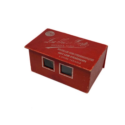 Foldable Stereoscope 'La Stéréo Carte' with picture set; c. 1910; M-SH122