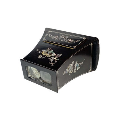 Brewster Stereoscope, Mother of Pearl, Prismatic Lenses, Luxe; c. 1910; M-SH008