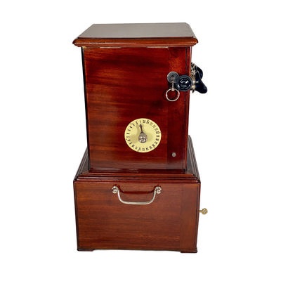 Tray-Stereoscope 'Le Taxiphote modèle mécanique' with Original Table and 'Trousse de Taxiphote' lens set; Richard, Jules; c. 1915; M-SF002