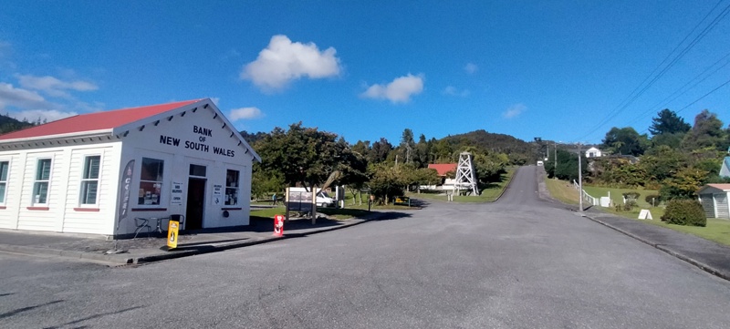 Ross Gold Town