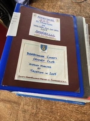 Adrian Burton folder - Somerset v Derbyshire 2005; Adrian Burton; 2010; SCM.003172