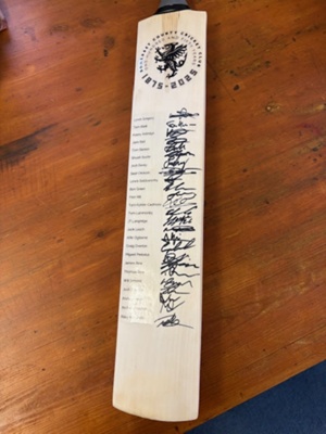 Official Cricket Bat autographed by Somerset Squad 2025; Somerset CCC; 2025; SCM.003179