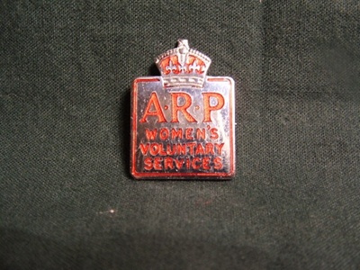 2005.738