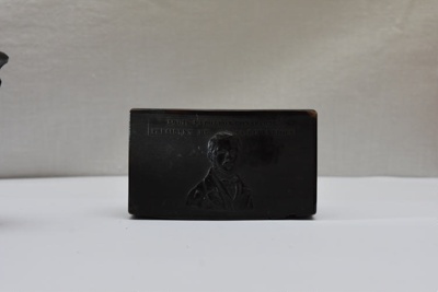 Horn box depicting Louis Napoleon as Prince President; CPTRI001