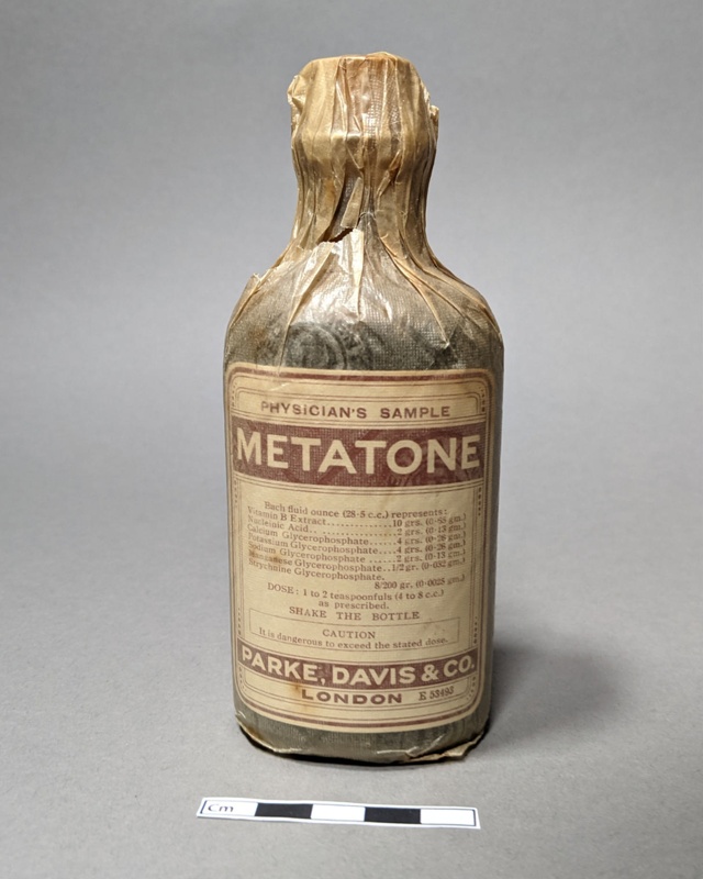Metatone Bottle ; Parke, David & Co; Mid 20th Century ; 20831 | eHive