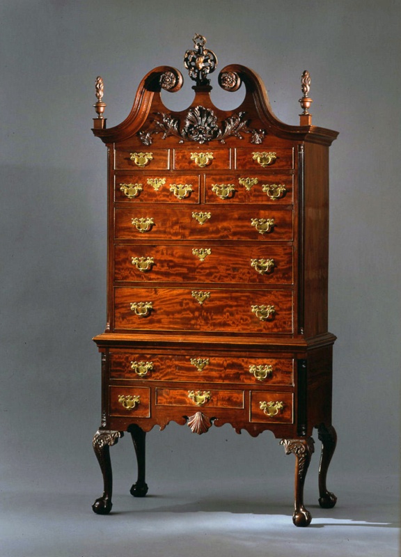 High chest of drawers (Philadelphia Chippendale highboy); ca. 1770; 440 ...