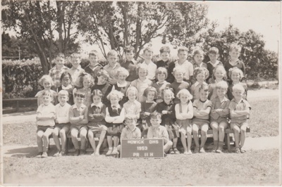 Howick District High School P.II H 1953.; Sloan, Ralph S; 1953; 2019.080.18