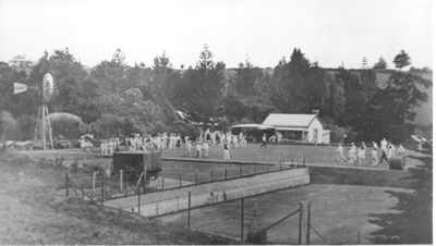 Old Howick Bowling Club; c. 1910; 8007
