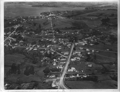 Aerial View of Howick looking over Picton Street f...