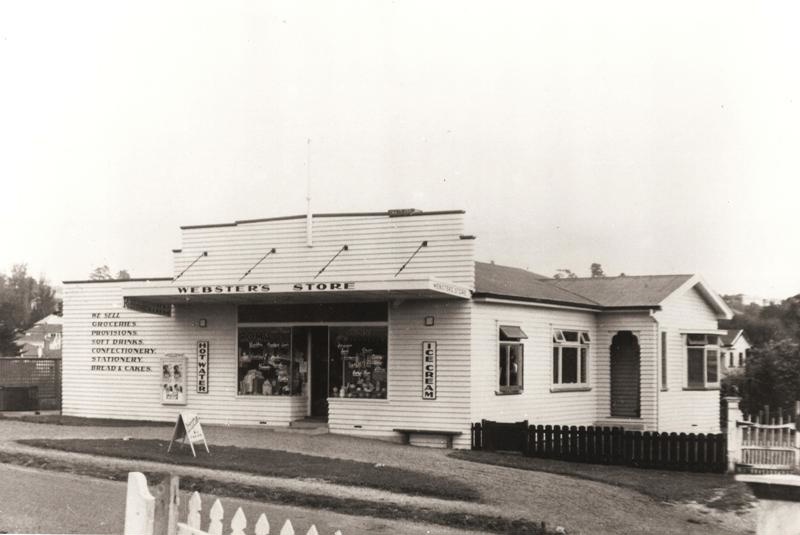 ster's Store, Selwyn Rd, Howick, 1944.; 1944; 11084 eHive