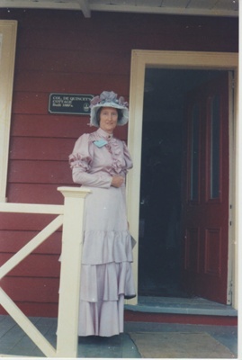 Dorothy Miskelly at the opening of the Howick Historical Village.; 8/03/1980; 2019.100.81