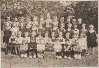 Howick District High School Pupils, Std 2 1952.; Sloan, Ralph S, Auckland; 1952; 2019.072.41