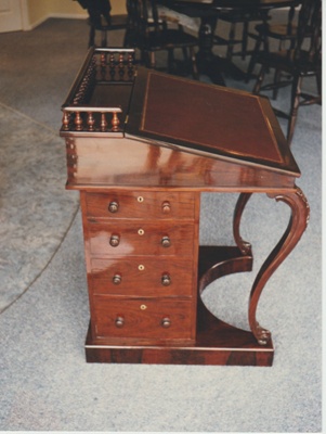 A davenport desk brought to New Zealand by James White.; 2018.430.22
