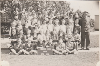 Howick District High School Std 3A 1953.; Sloan, Ralph S; 1953; 2019.080.25