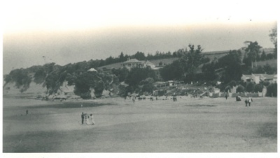 Howick Beach; 1908; 2016.520.29