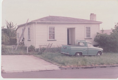 Blank's home on Howe Street.; 1980; 2017.613.29